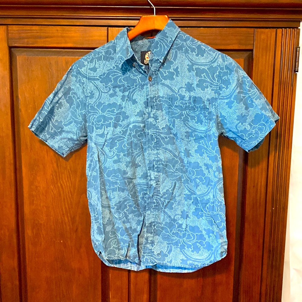 Reyn Spooner Taylor’s for small aloha shirt